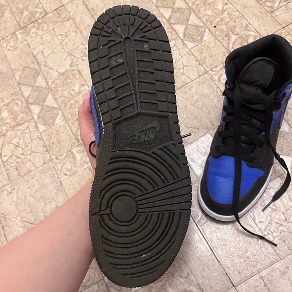 air jordan one big kids - Picture 4 of 6